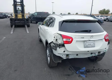 2018 Mercedes-Benz Gla 250 z USA, uszkodzony, nr VIN WDCTG4EB7JJ472597